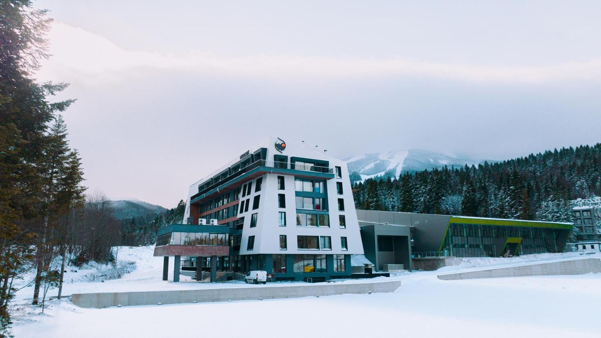 Aparthotel Phoenix Bjelasnica Bagian luar foto