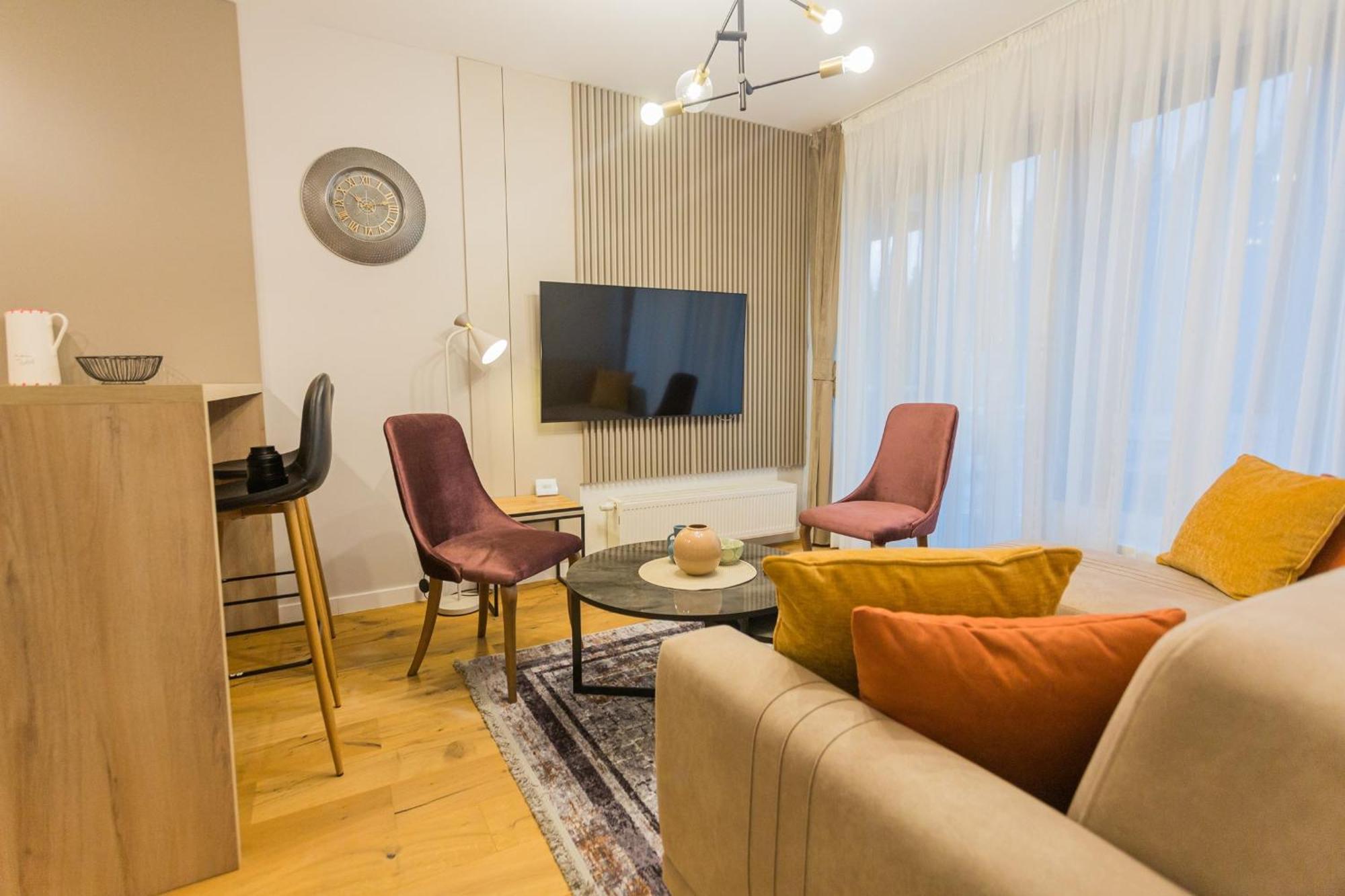 Aparthotel Phoenix Bjelasnica Bagian luar foto
